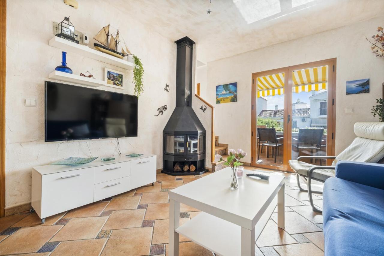 Tu Casita De La Playa Apartment ซานตาโปลา ภายนอก รูปภาพ